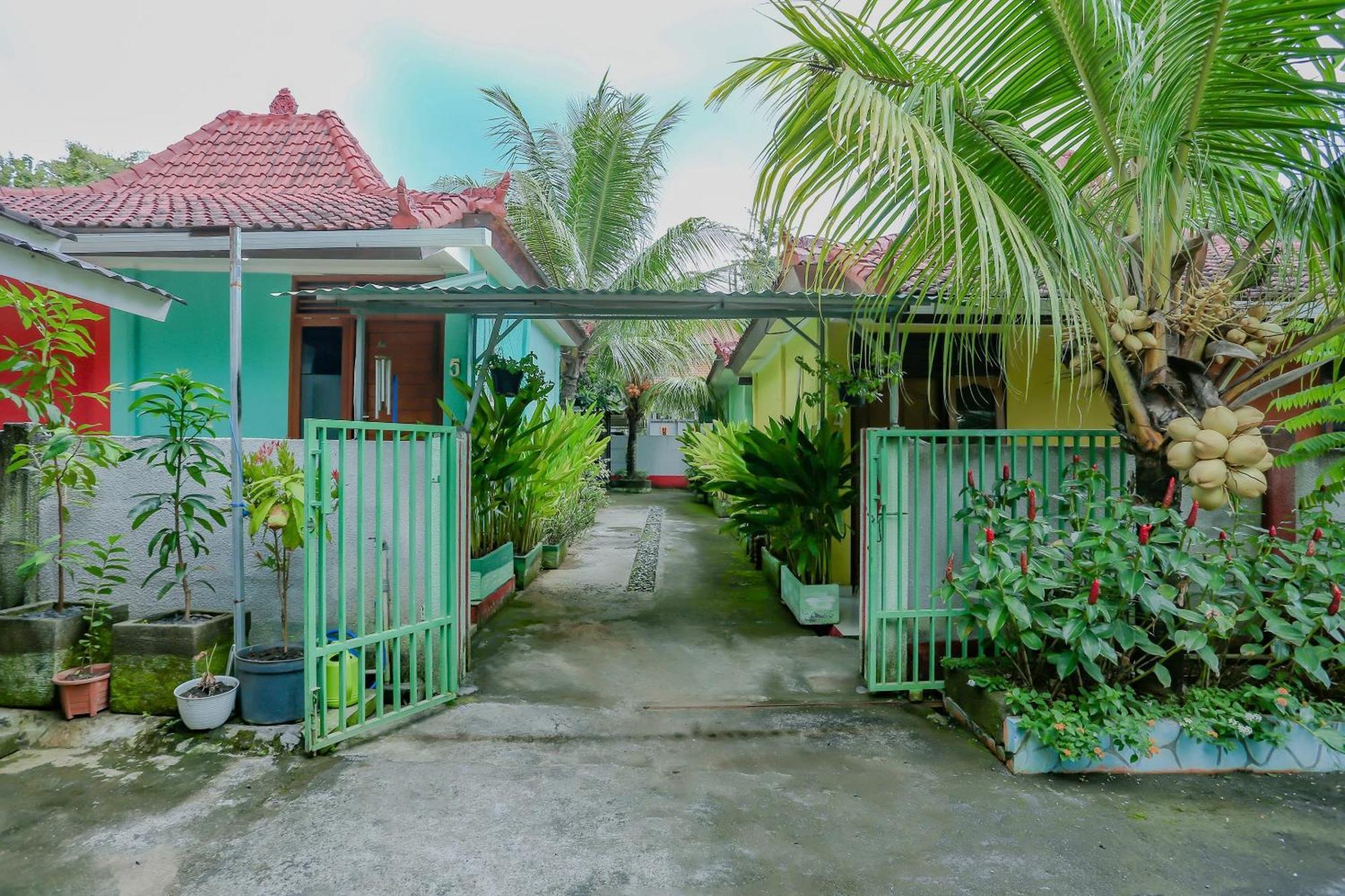 Oyo Life 90301 Hidden Village Uluwatu Джимбаран Екстер'єр фото